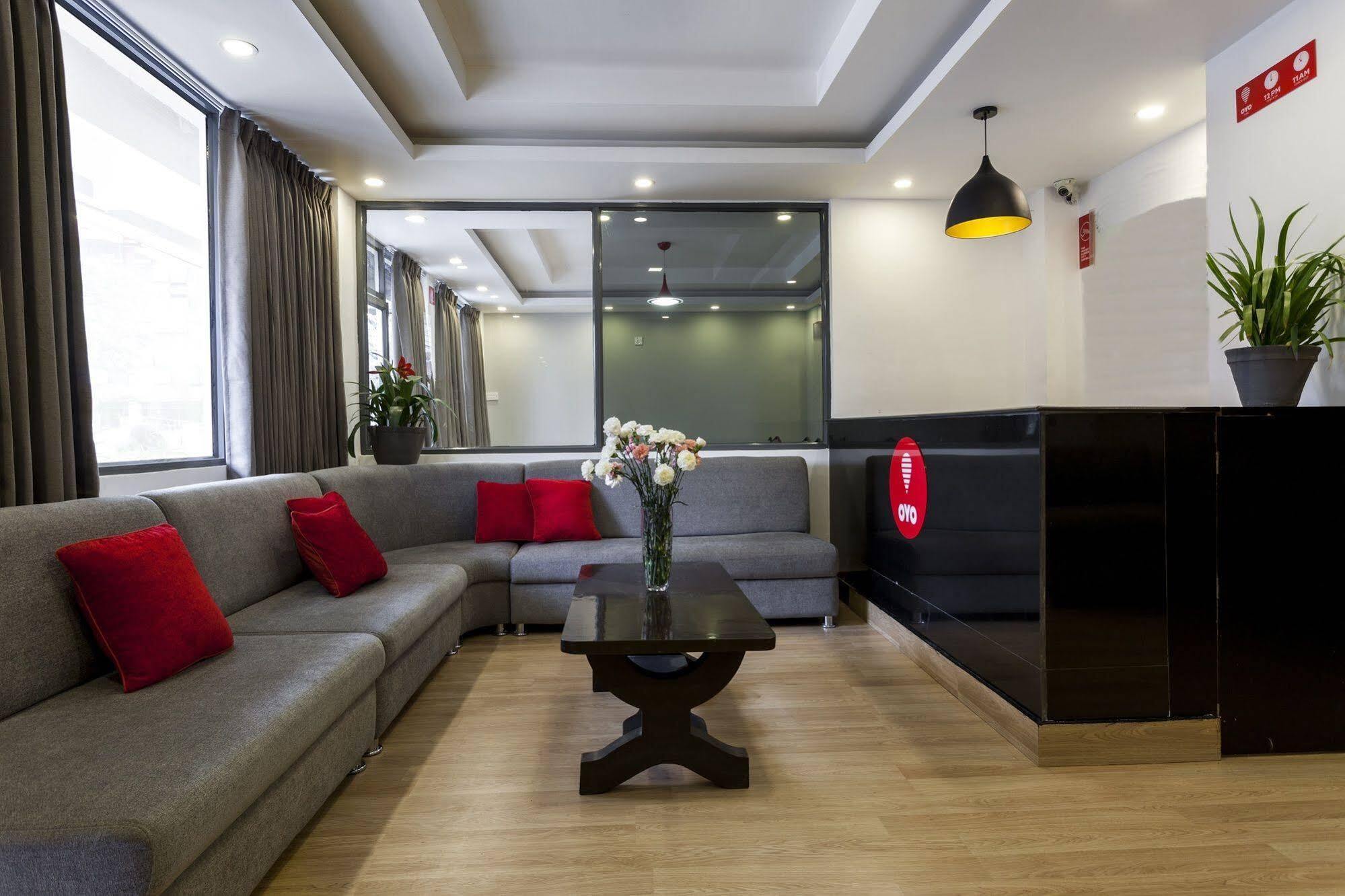 Oyo 123 Hotel Prince Plaza Katmandu Zewnętrze zdjęcie